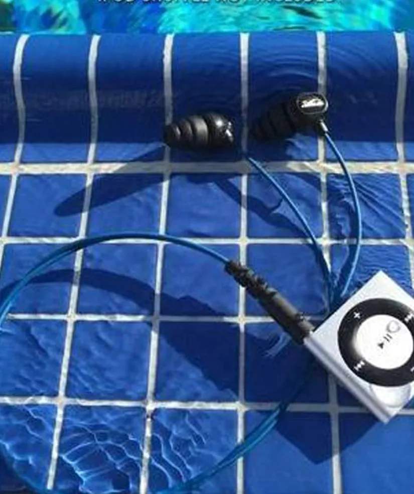 Outlet H2O Audio H2OAudio vandtætte høretelefoner - Surge S Plus - kort snor - Blå