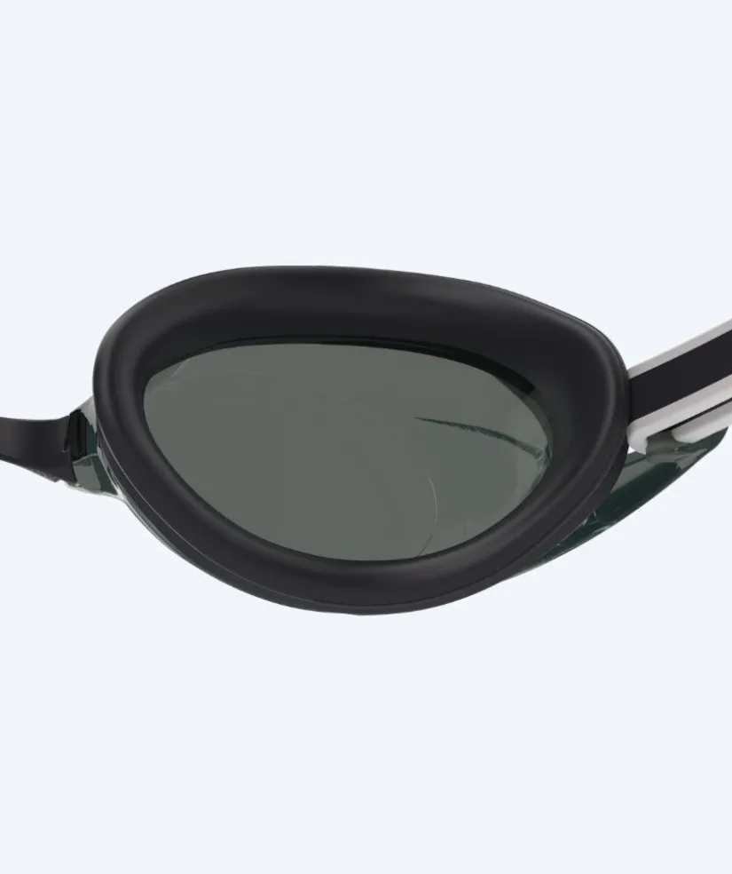 Hot Speedo Elite svømmebriller - Vanquisher 3.0 - Sort (Smoke linse)