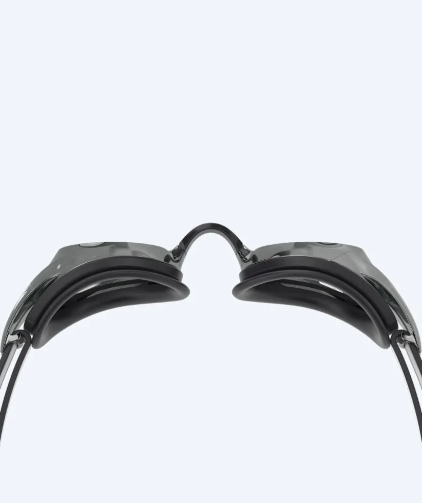 Outlet Speedo Elite svømmebriller - Vanquisher 3.0 Mirrored - Sort/sølv