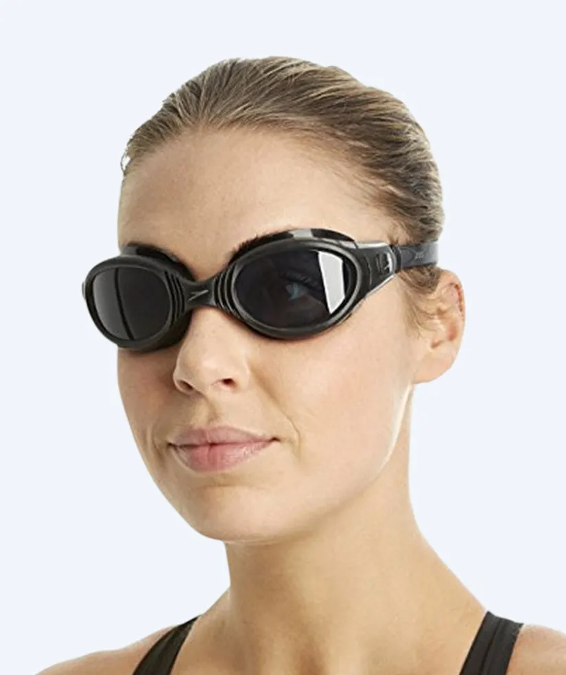 New Speedo motions svømmebriller - Biofuse Flexiseal - Sort (Smoke linse)
