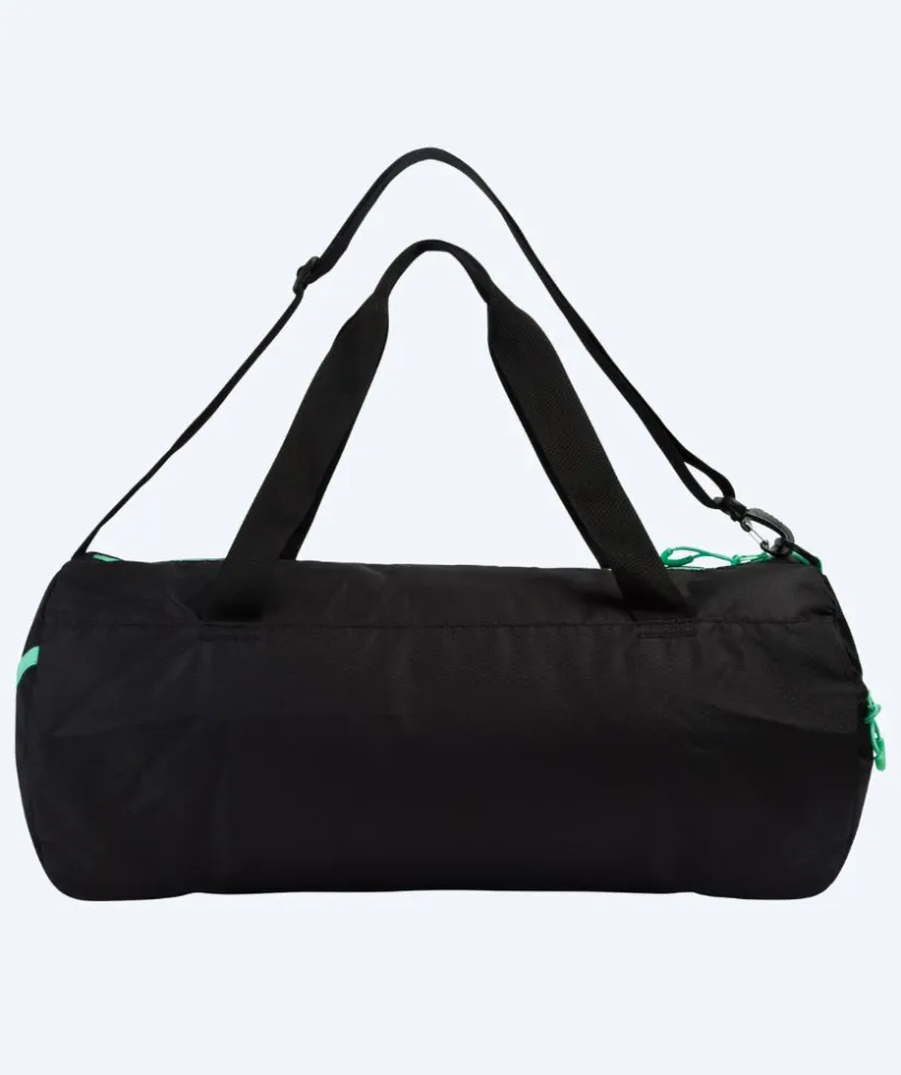 Best Speedo vandafvisende duffle taske - Sort/grøn
