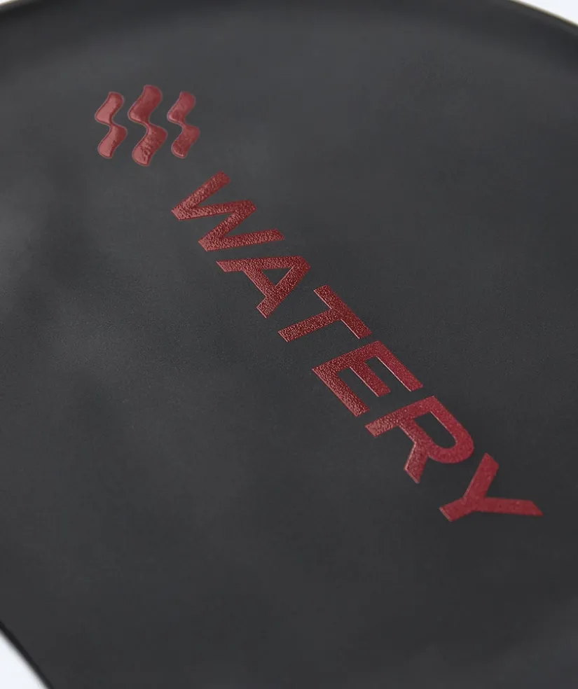 Online Watery badehætte - Signature Metallic - Sort/rød