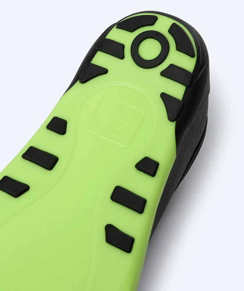 Discount Watery dykkerfødder til junior/voksne (33-46) - Breeve Longtail - Sort/grøn
