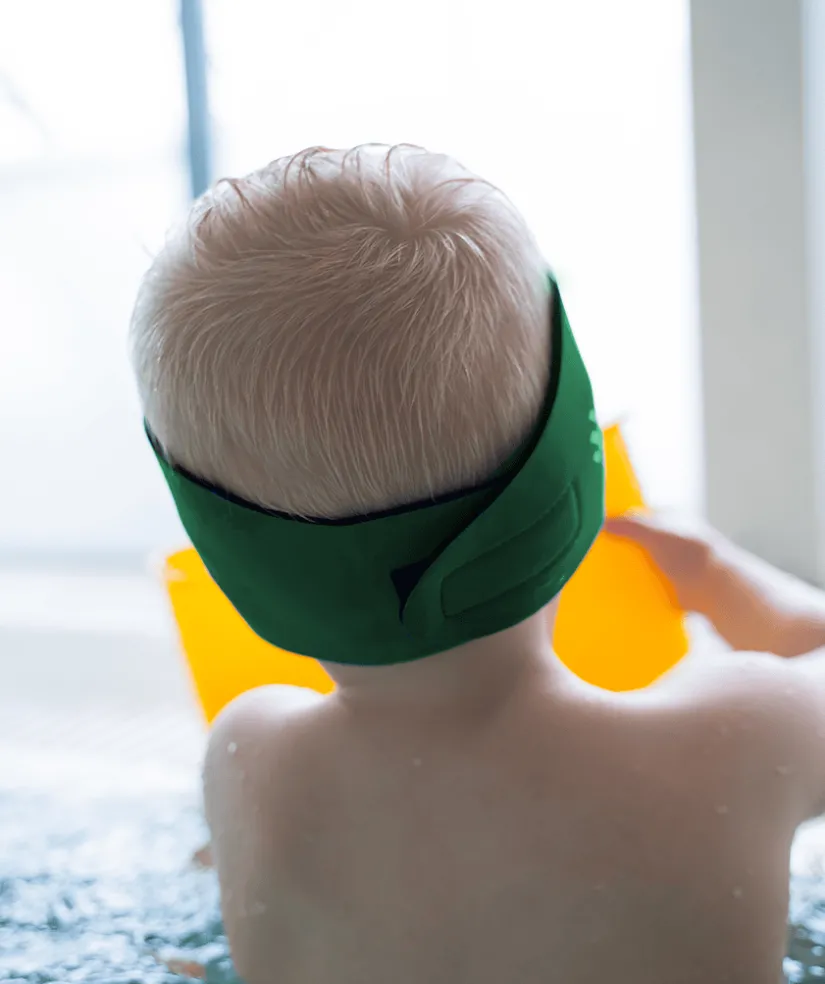 Online Watery earband til børn - Raider - Grøn