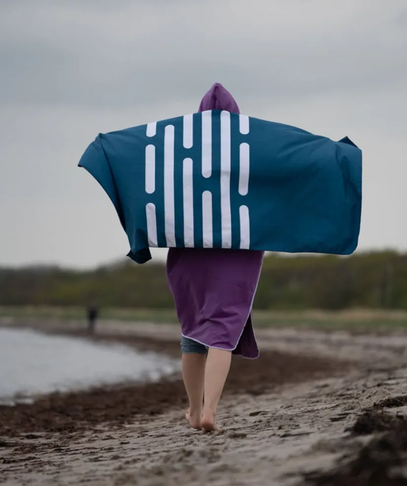 Best Watery microfiber håndklæde (160 x 80 cm) - Eco Nebraska - Mørkeblå
