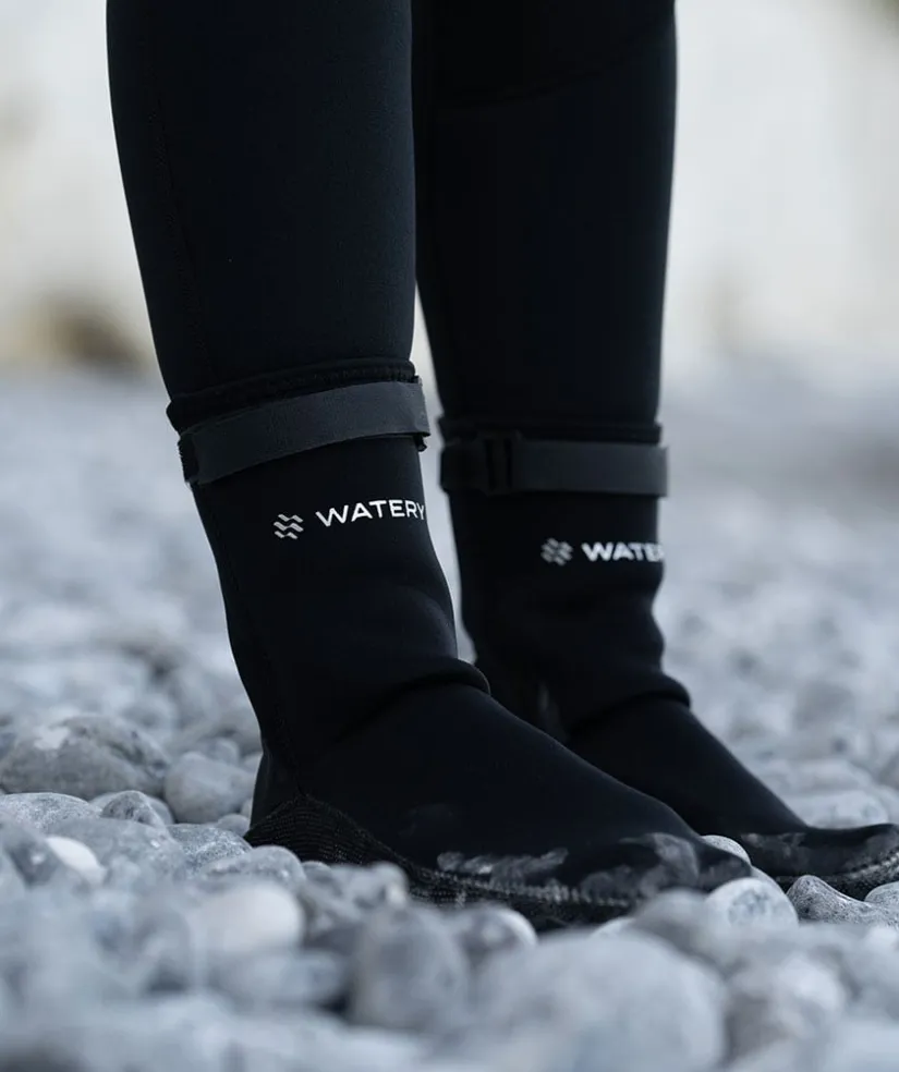 Online Watery neopren sokker til åbent vand - Reptile (3 mm) - Sort