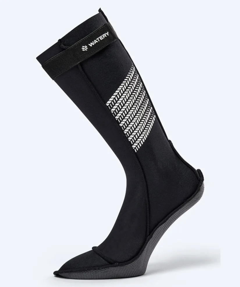 Discount Watery neopren sokker til åbent vand - Calder Pro (2mm) - Sort
