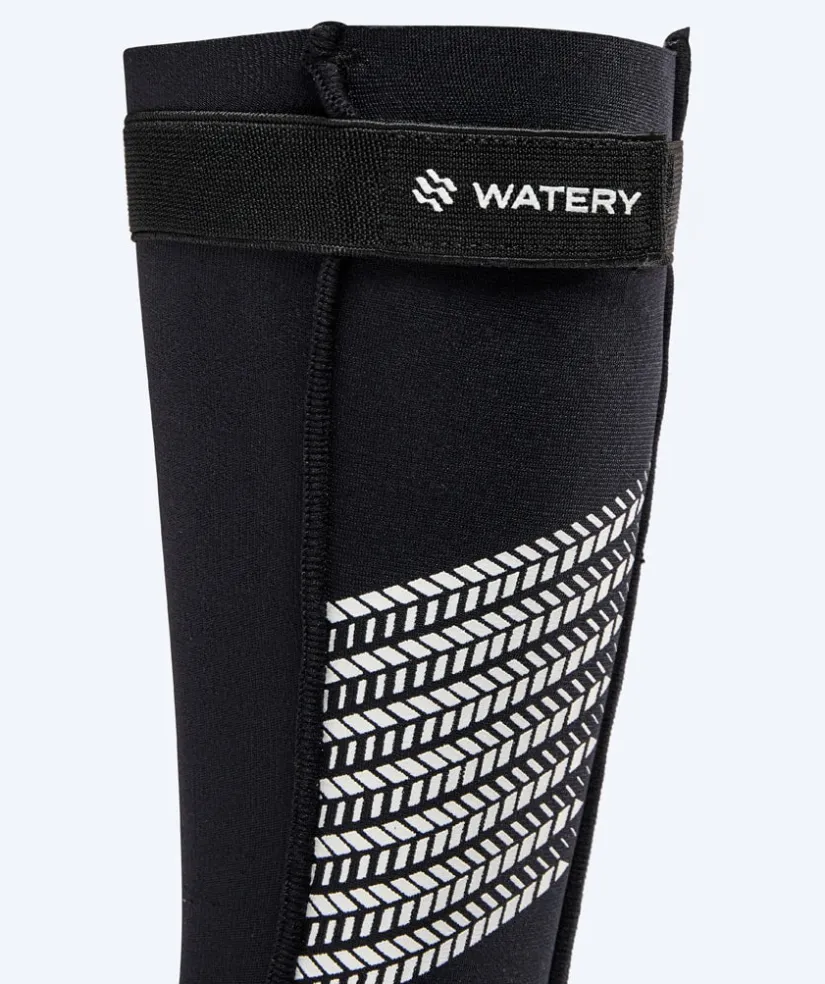 Discount Watery neopren sokker til åbent vand - Calder Pro (2mm) - Sort