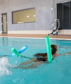 Watery pool noodle - Loch - Lyserød