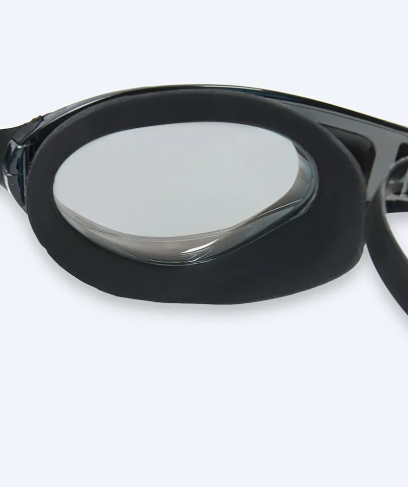 Best Watery svømmebriller - Instinct Mirror - Sort/sølv