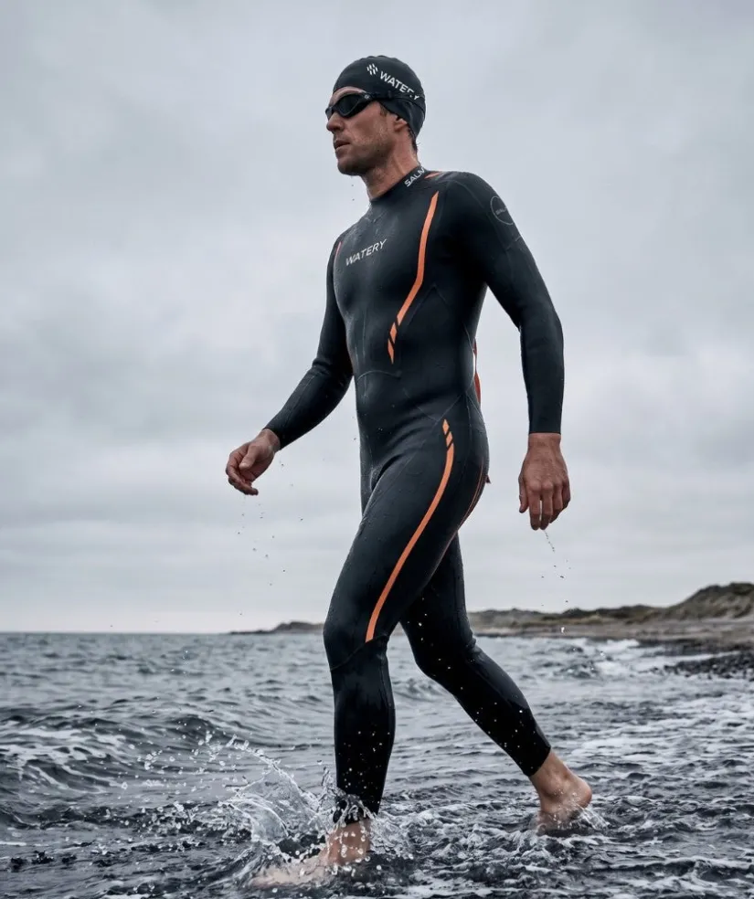 New Watery våddragt til mænd - Salmon Glide - Sort/orange