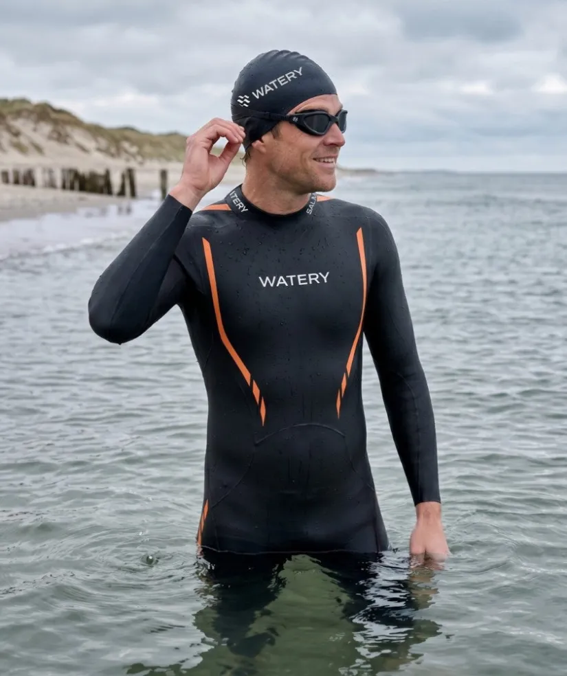 New Watery våddragt til mænd - Salmon Glide - Sort/orange